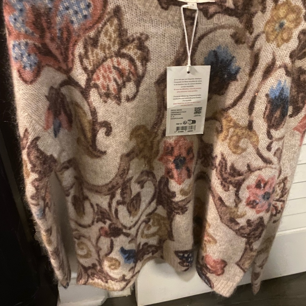 Sezane Beige Floral Sweater